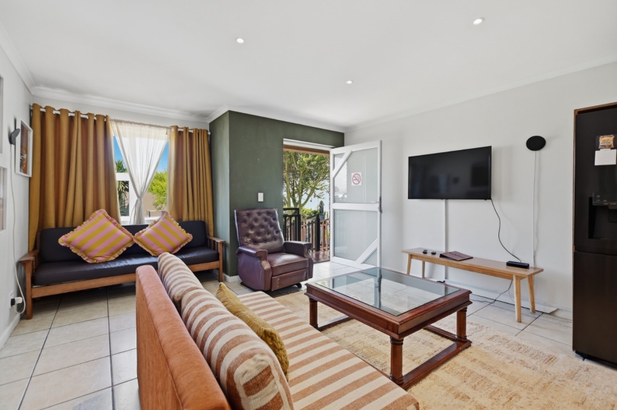 8 Bedroom Property for Sale in Melkbosstrand Central Western Cape